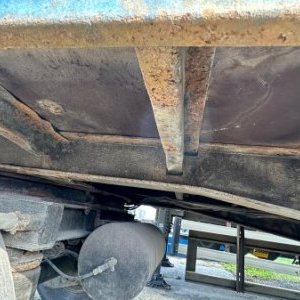 foto 18t pryczepa laduje 6.9m 14.2t dobre opony Panav PV18