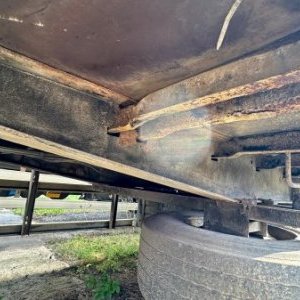 foto 18t pryczepa laduje 6.9m 14.2t dobre opony Panav PV18